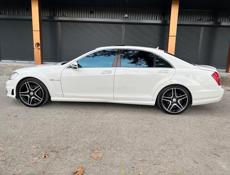 Mercedes-Benz S-Класс