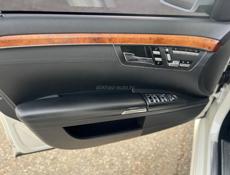 Mercedes-Benz S-Класс