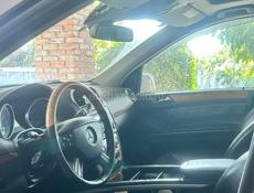 Mercedes-Benz GL-Класс