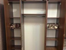 Шкаф . Доставка обговаривается 