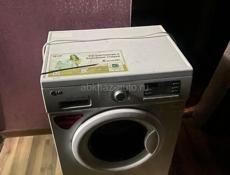 Продам стиральную машину 