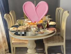 Продам стол и стулья 