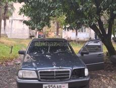 Mercedes-Benz C-Класс