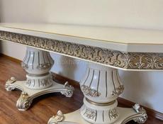 Продам стол 