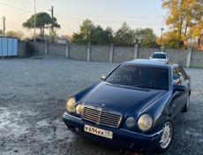 Mercedes-Benz E-Класс