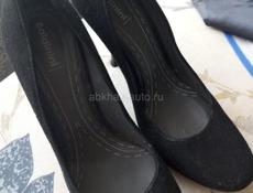 Туфли от Балдинини, Италия