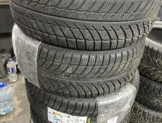 Зима/ липучки 225/55 R17- Новые