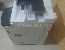 В продаже широкоформатный принтер 