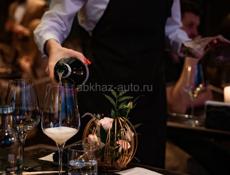 Требуется официанты! 