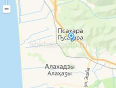 Участок возле трассы (с ветхим зданием)