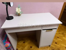 В хорошем состоянии. В использовании три месяца 