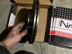 Тормозные диски подходят на многие авто, смотреть фото