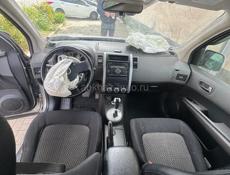 Ниссан x-trail 2011 год 