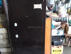 Продаю дверь