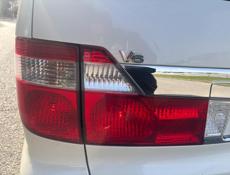 Стопы и бампер белый