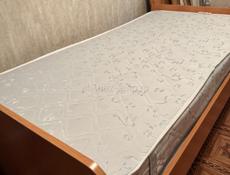 Кровати с матрасами 