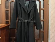 Продается новое польто ,размер 38-40 !! Не подошло размером …купила за 8т. Отдам за 7 т.