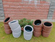 Кашпо из ротанга