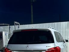 Mercedes-Benz GL-Класс