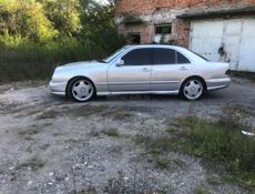 Mercedes-Benz E-Класс