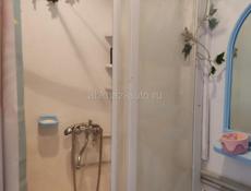 Продается жилой 2 эт.дом,25 сот.земли-4млн.500