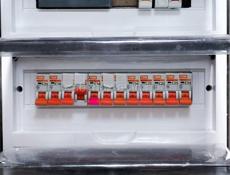 Большая 5 комн кв в центре