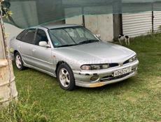 Mitsubishi Galant