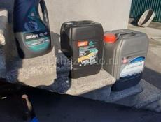 Моторное и трансмиссионное масло..Лукойл