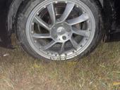 Продаю браню они стоят на 18 покрышке только броня продается 