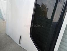 Дверь правая сдвижная