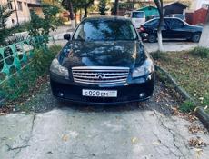 Infiniti M35