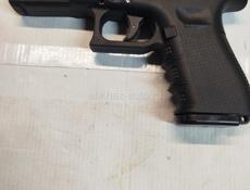 Стартовый глок 19