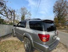 Toyota Sequoia