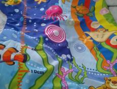 Продам детские вещи