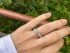 Кольцо с бриллиантами 