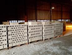 Полублоки 45 р 53р. Блоки 67 р г.Очамчира