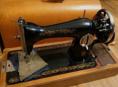 Швейная машина 