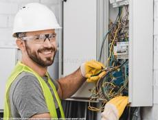 Настоящий Электрик!