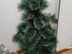 ПРОДАЮТСЯ ЁЛКИ !! В ПОДАРОК ГЕРЛЯДАМИ  !! 