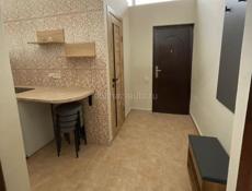 Сдается 2-х комнатная квартира в центре города Сухум, со всеми удобствами до июня месяца включительно