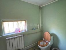 Продаётся дом с участком в городе Гудаута, ул. Отырба