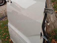Дверь от Toyota Alphard 2005