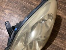 Продам фару Мазда вериса 