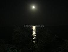 Обменяю iPhone 12 Pro Max