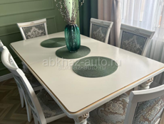 Стол со стульями 