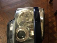 Левая Фара Тоёта Вокси 