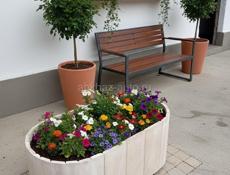 Цветочные вазоны 