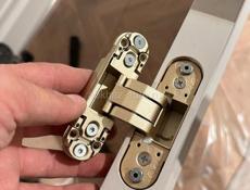 Установка межкомнатных и входных дверей