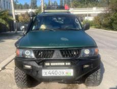 Mitsubishi Pajero Sport