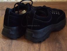 Кроссовки 40 размер